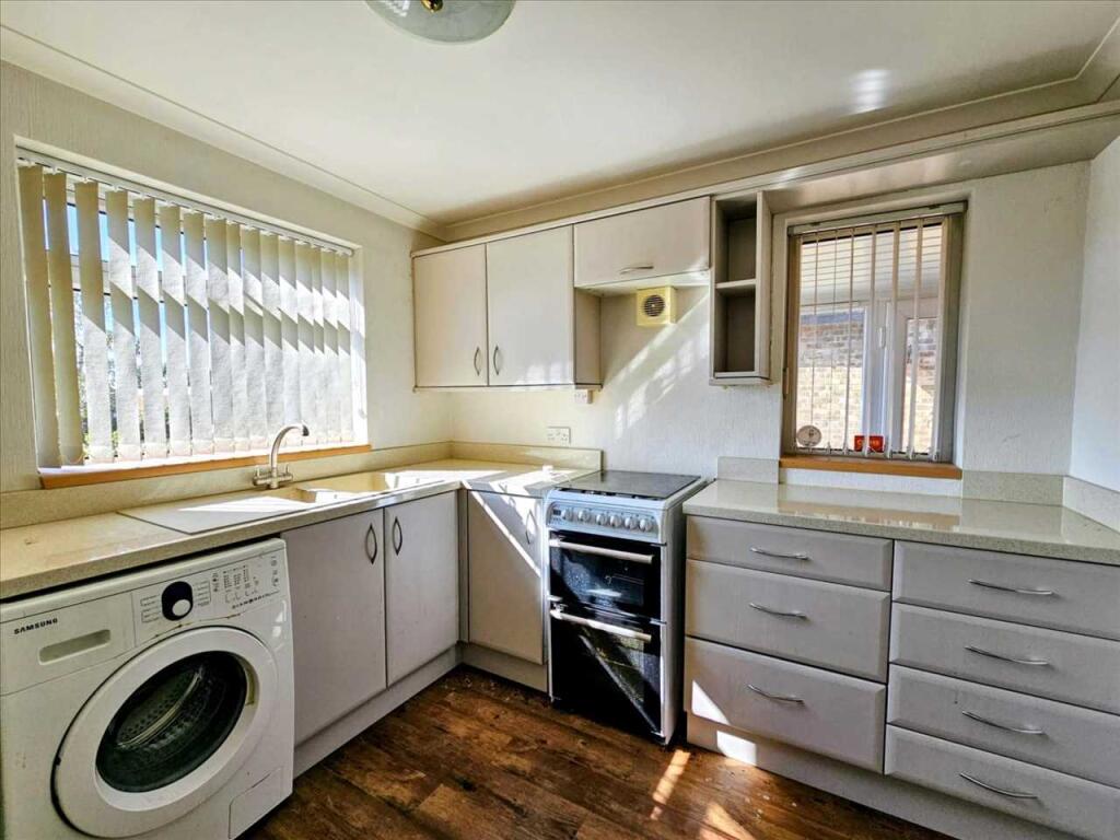 House in Bolsover, Barlborough - View 4