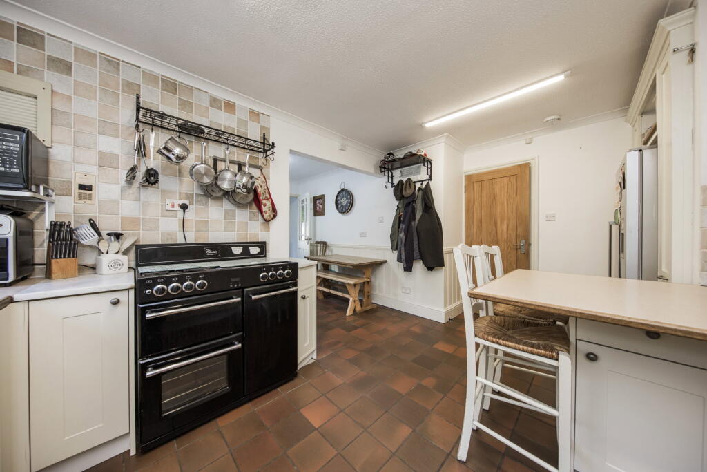 House in Wealden, Crowborough Warren, Crowborough - View 5