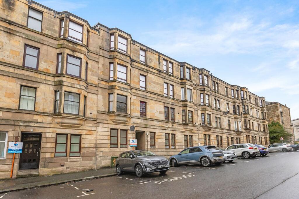 Main image of property: 1/3 6 Dunn Street Paisley PA1 1NX