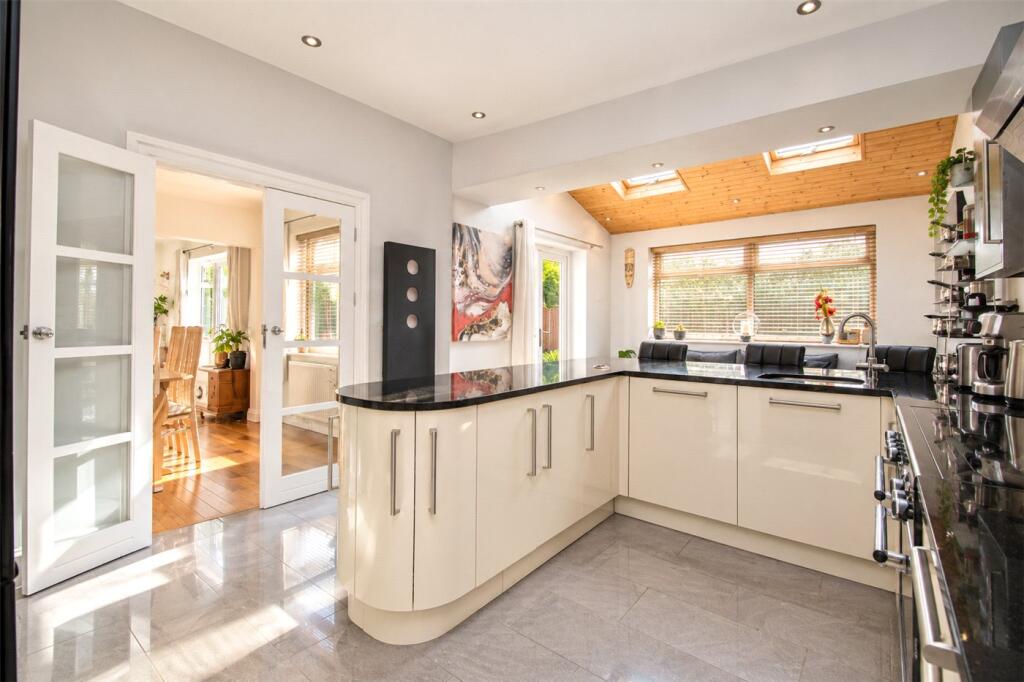 Brookhurst Road, Bromborough, Wirral photo 2