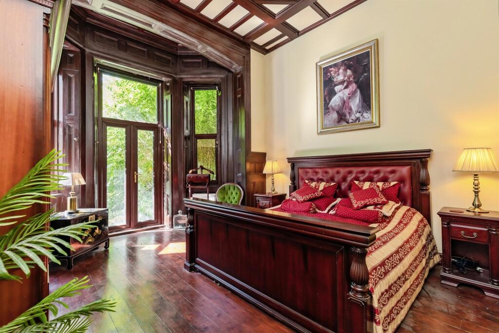 Apartment in Hastings, East Sussex - More
