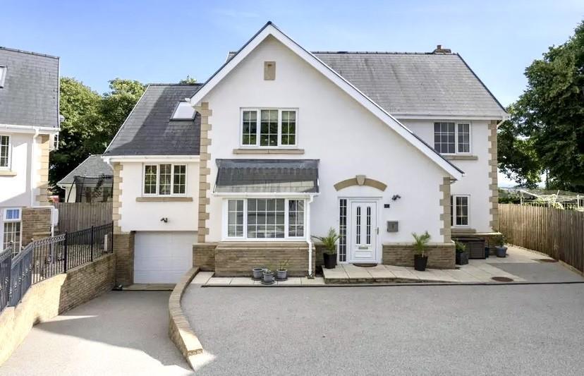 Main image of property: Plas Newydd, Cwm Ivor Road, Burry Port