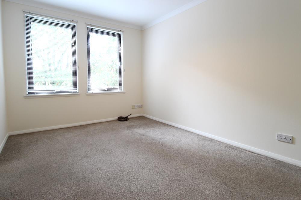 Apartment in Aberdeen - View 3