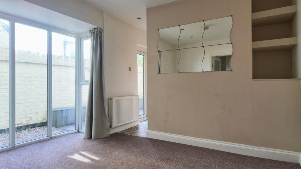 Apartment in Cardiff - View 4