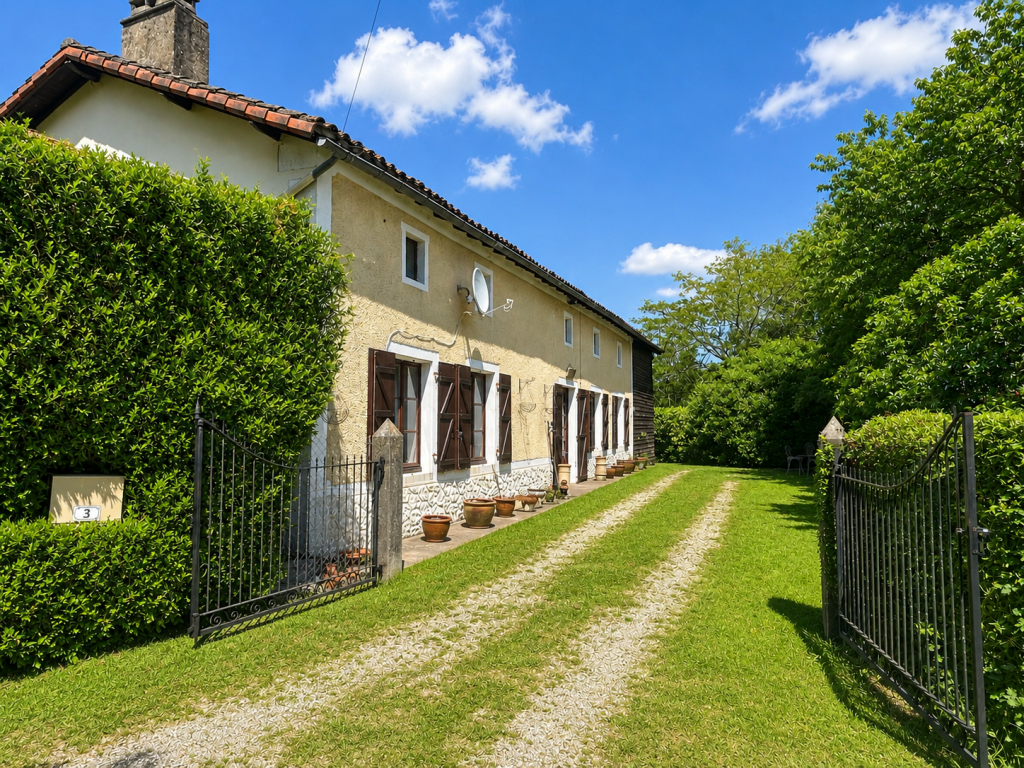 Main image of property: Poitou-Charentes, Deux-Sèvres, Clussais-la-Pommeraie