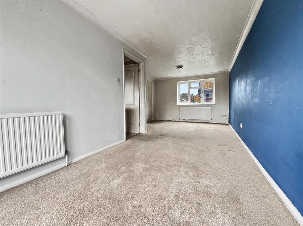 House in Chatham, Wayfield - View 5