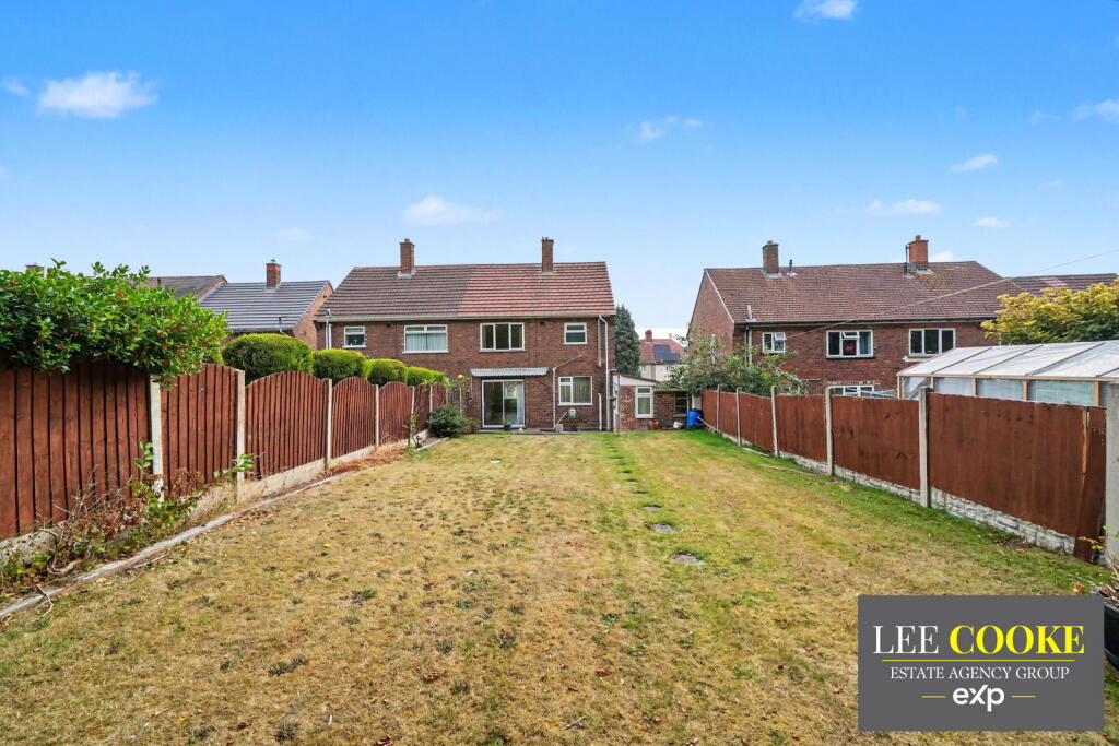 House in Wolverhampton, West Midlands - View 4