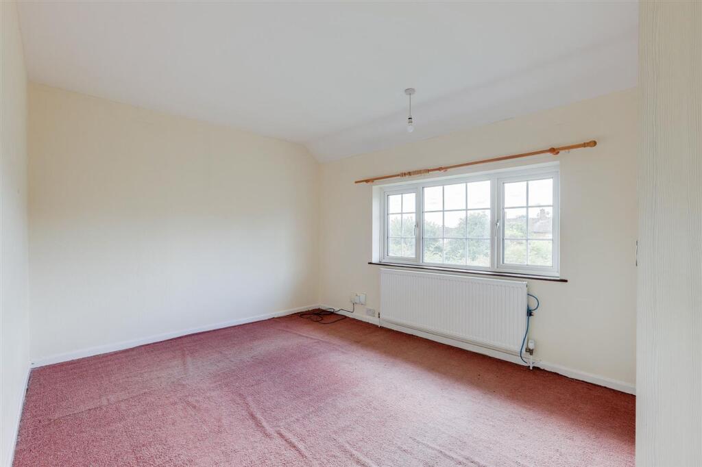 House in Rushcliffe, Keyworth - More