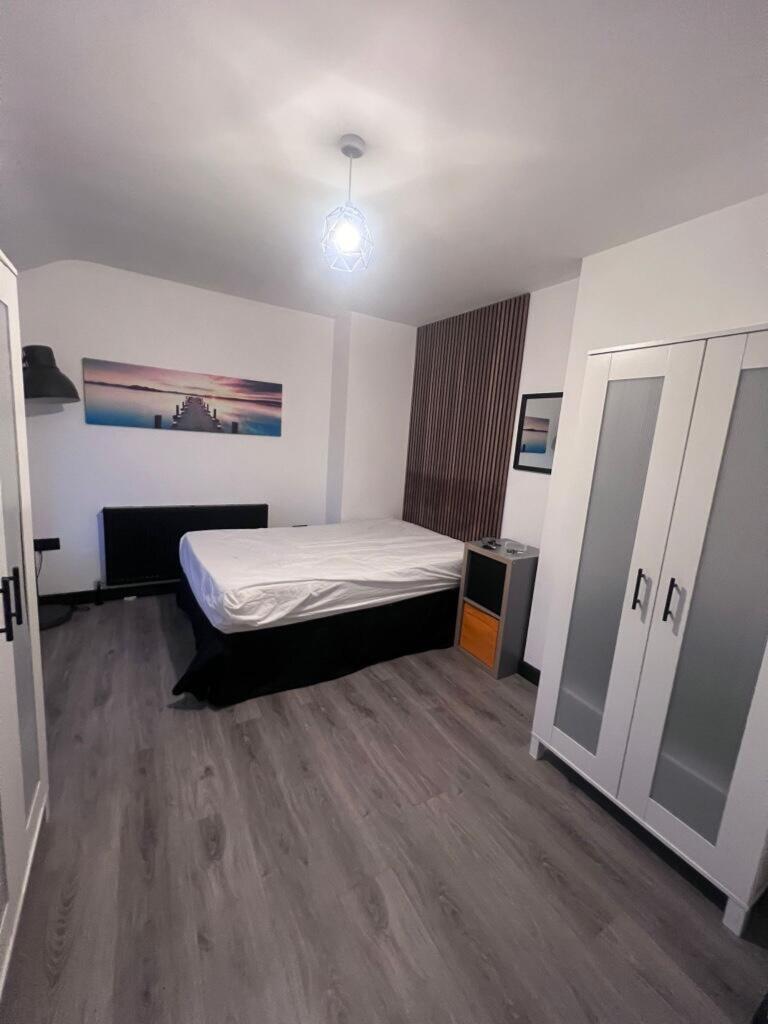 1 bedroom end of terrace house for rent