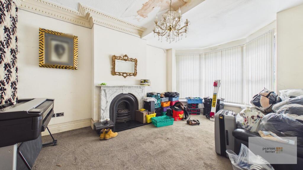 Walmersley Road, Bury - View 4