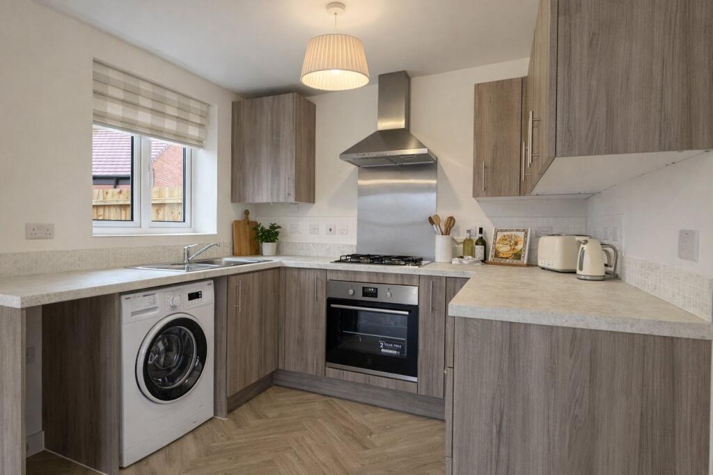 Moss Close, Banbury, Oxfordshire photo 3