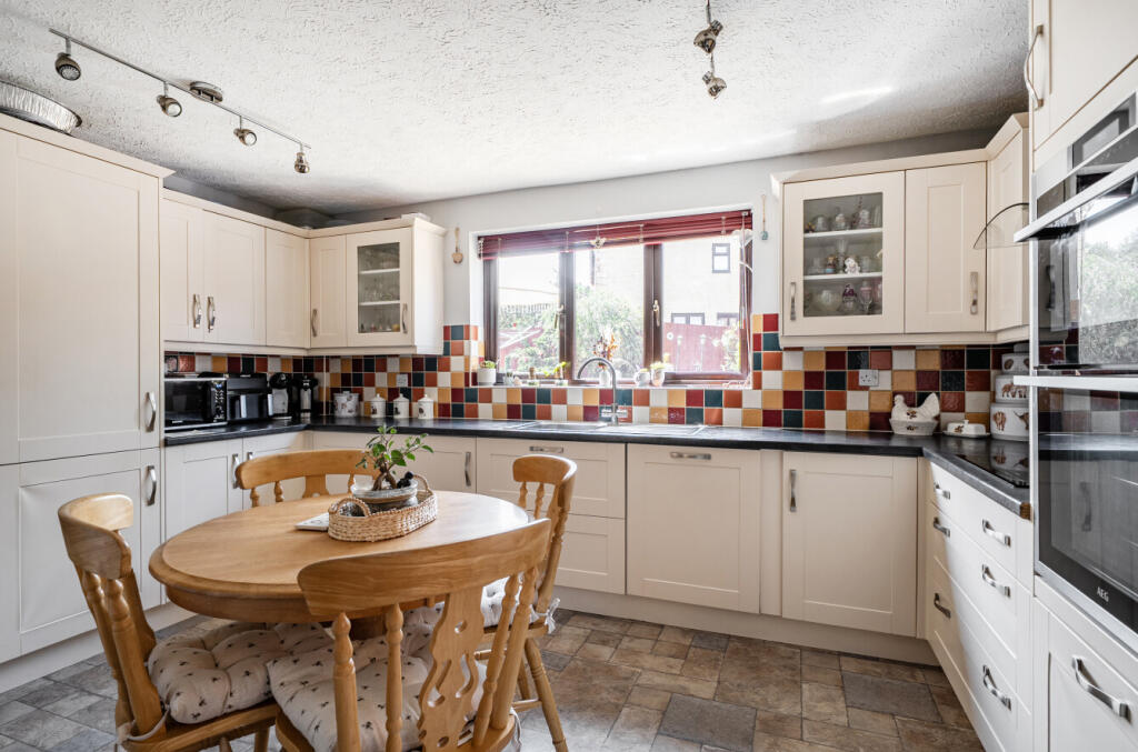 House in Chard, Somerset - View 5