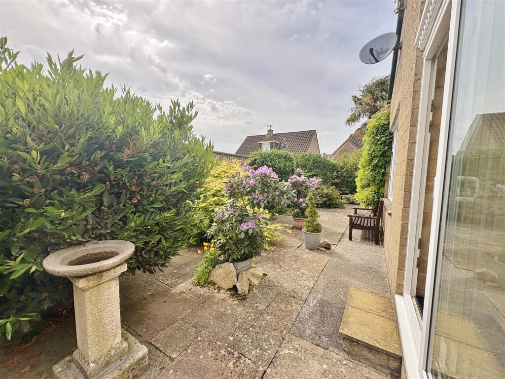 House in Bradford on Avon, Wiltshire - View 2