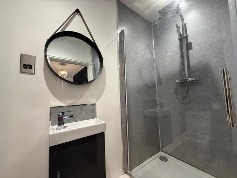 House in Sheffield, South Yorkshire - View 5