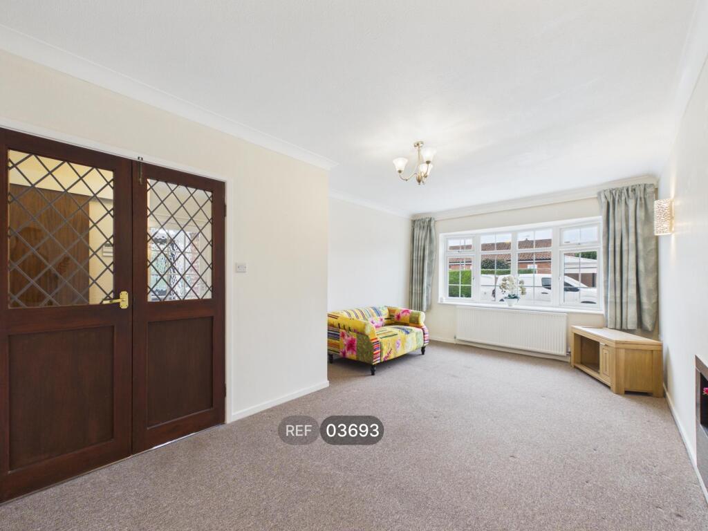 House in Nottingham - View 2