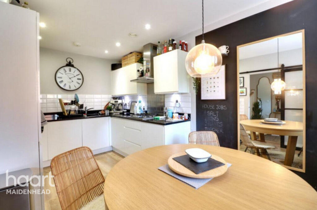 Main image of property: The Courtyard, Maidenhead