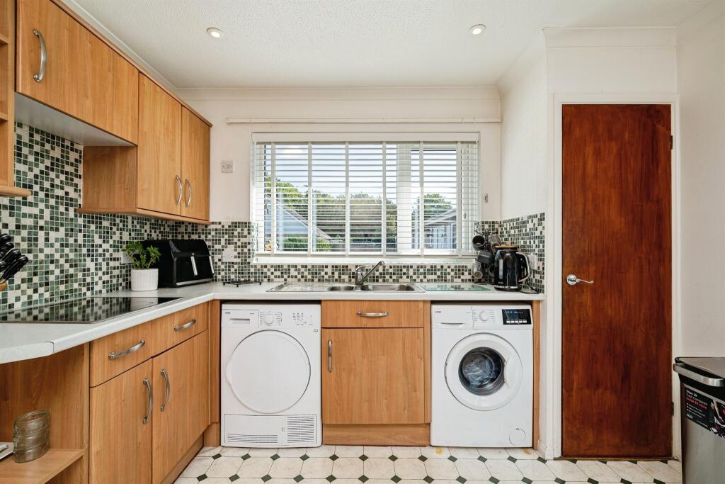 House in Ipswich - View 5