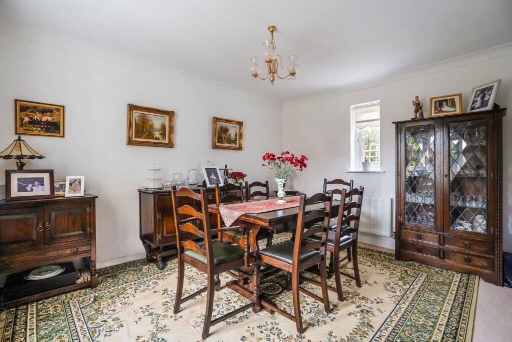 Beceshore Close, Moreton-in-Marsh, Gloucestershire, GL56 photo 4