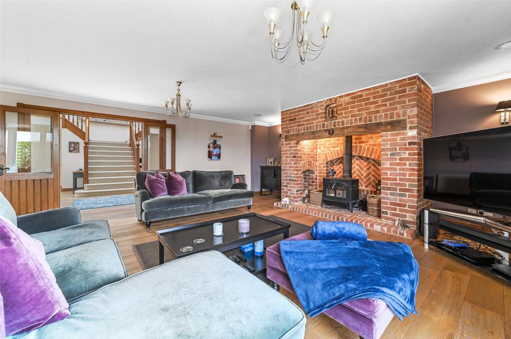 House in Stevenage - View 4