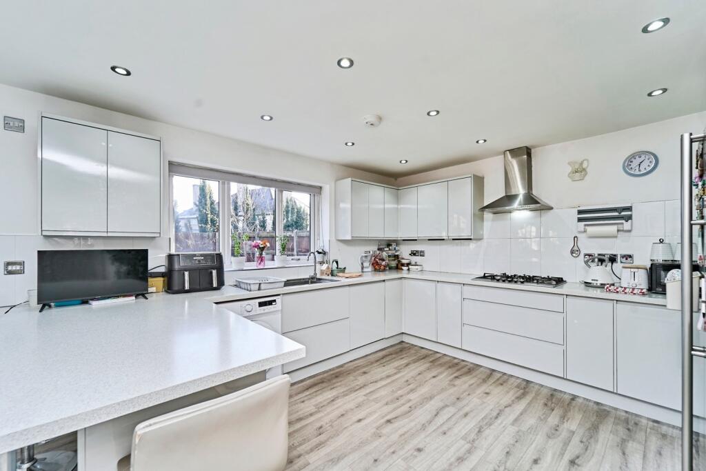 Additional image 6 of Charlemont Avenue, West Midlands, B71