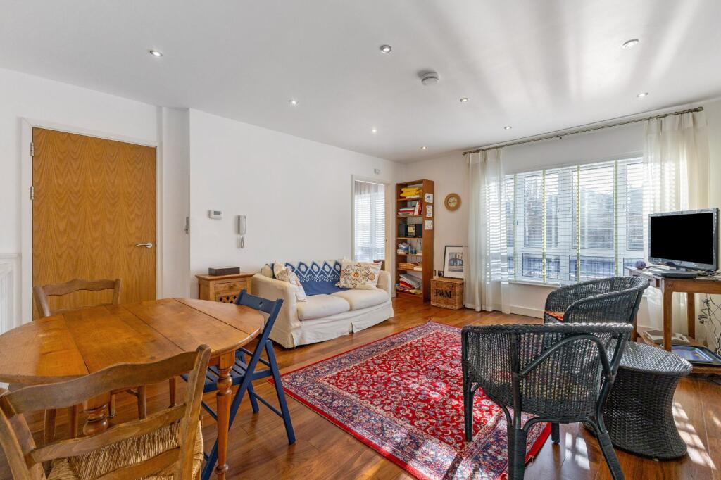 Main image of property: Kelvedon Road, Fulham, London