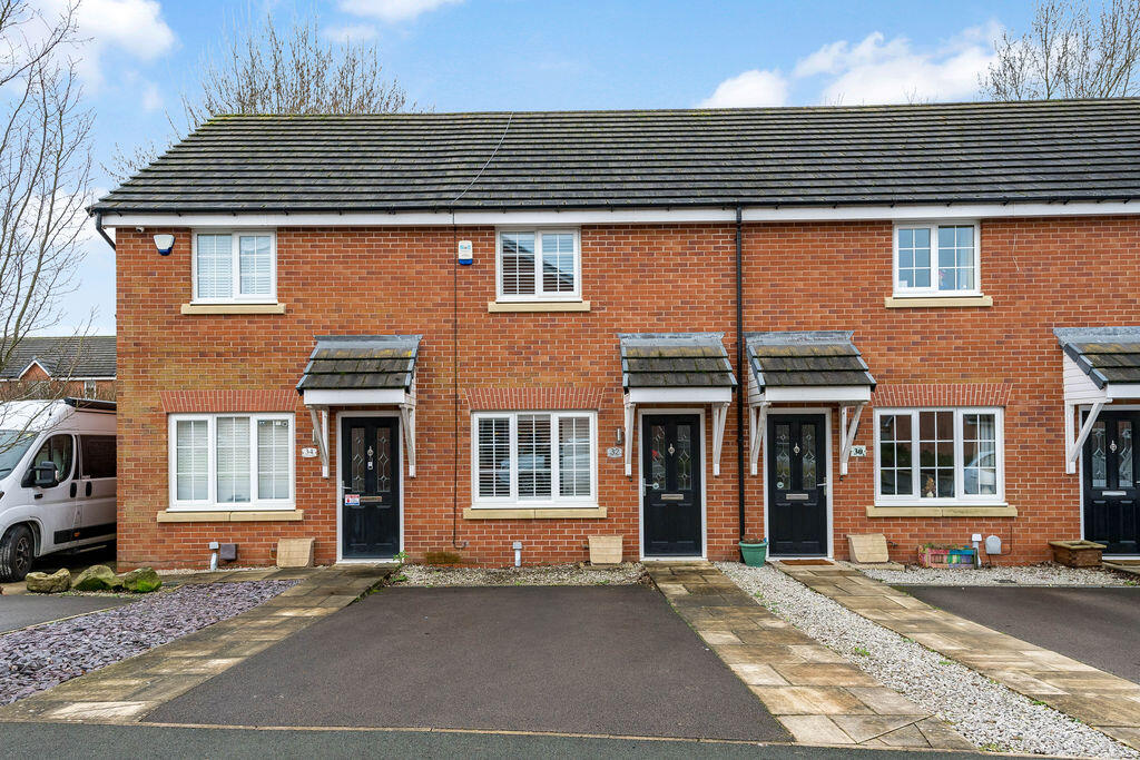 2-bed terraced on Foxtail Meadow, Standish, Wigan, £190,000