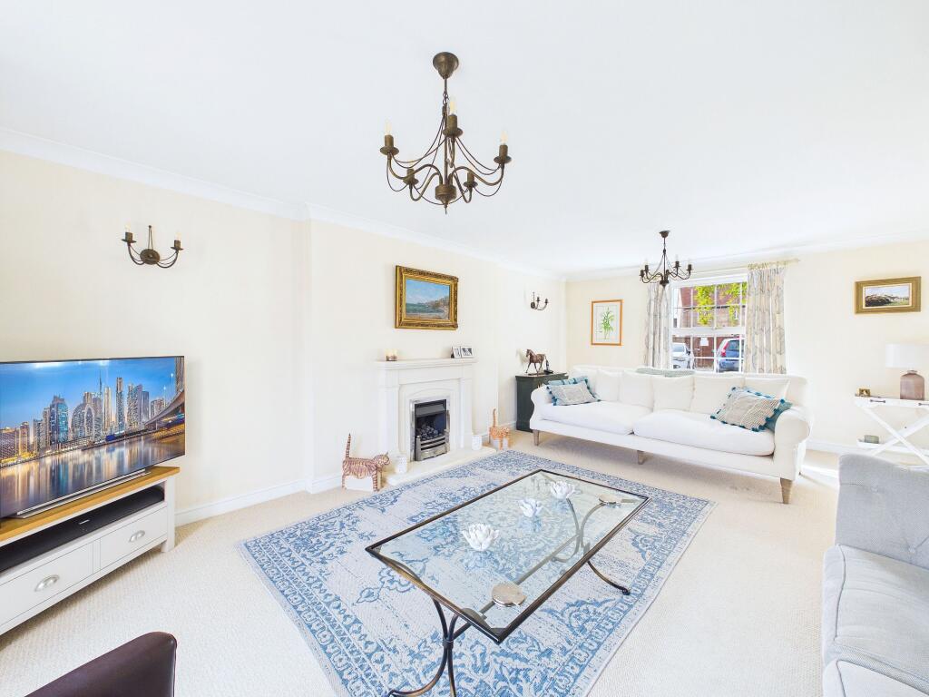House in Huntingdonshire, Little Paxton - View 5