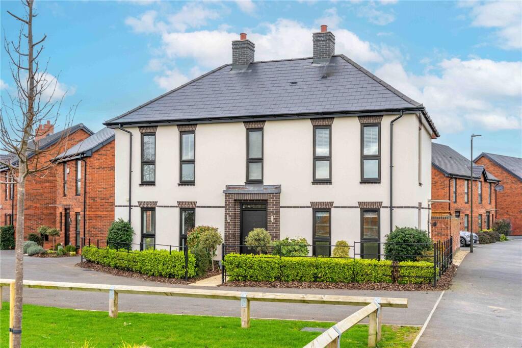 Main image of property: 1 Fairmont, Stoke Orchard Road, Bishops Cleeve, Gloucestershire, GL52