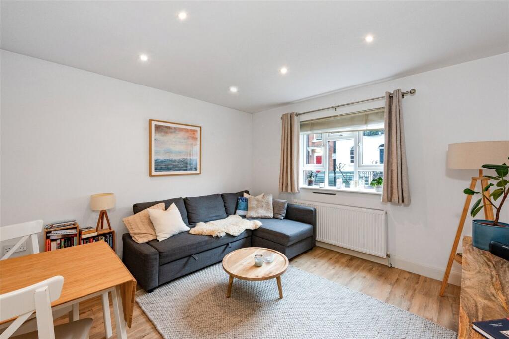 Main image of property: Halton Road, London, N1