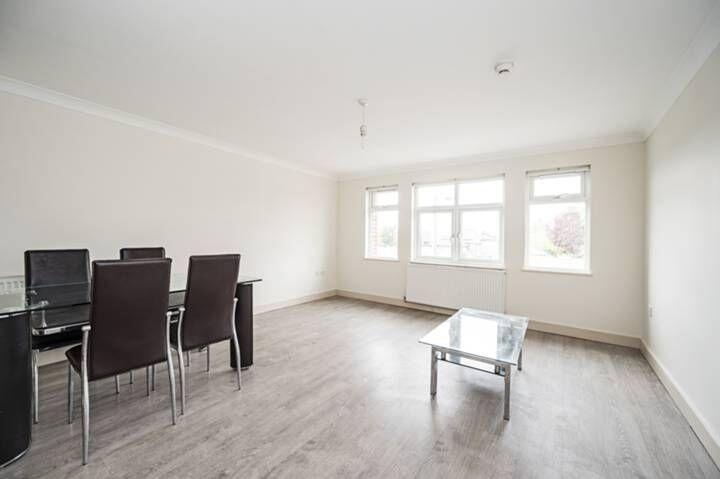 Main image of property: Brent Street, Hendon