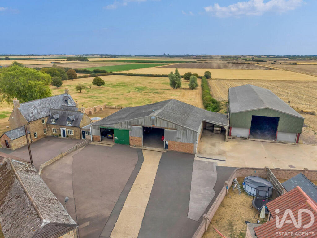 Manor Farm, Coveney, (8.75 ACRES WITH ADDITIONAL LAND AVAILABLE TO PURCHASE) - View 4
