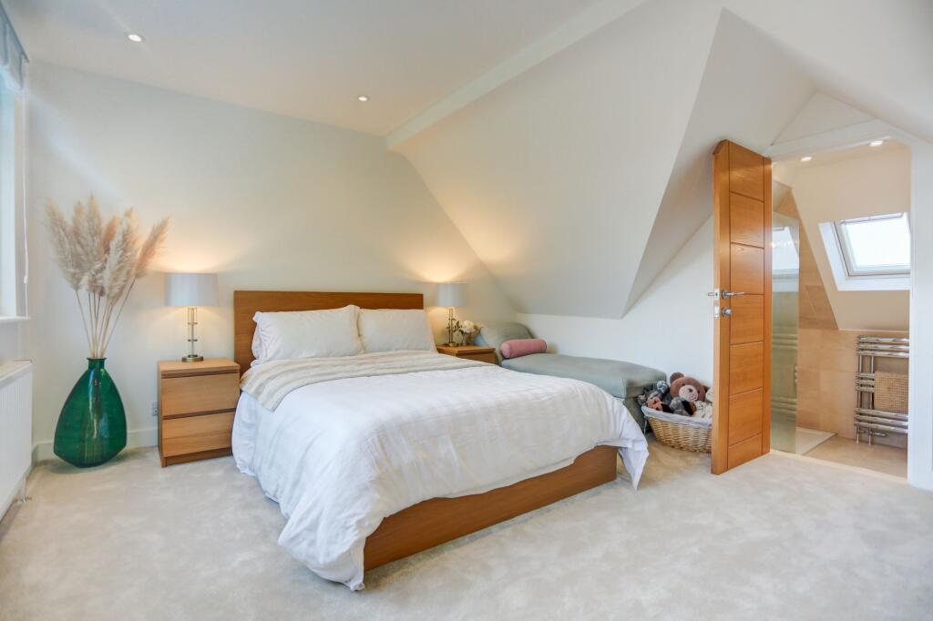 House in Brighton - View 4