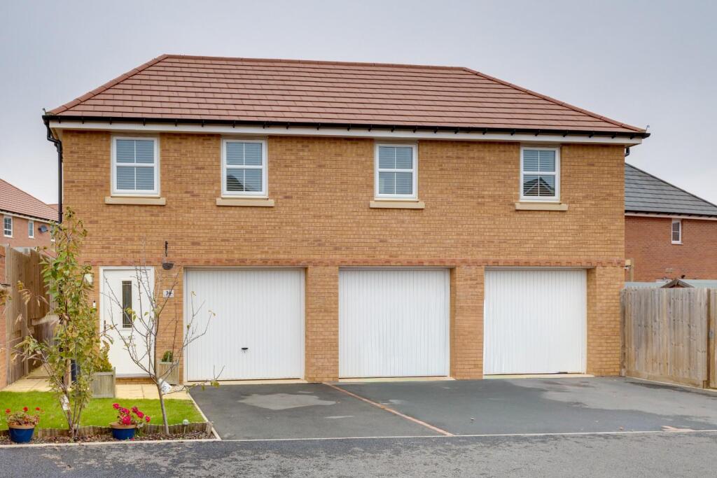 Main image of property: Stratford Drive, Overstone, Northampton