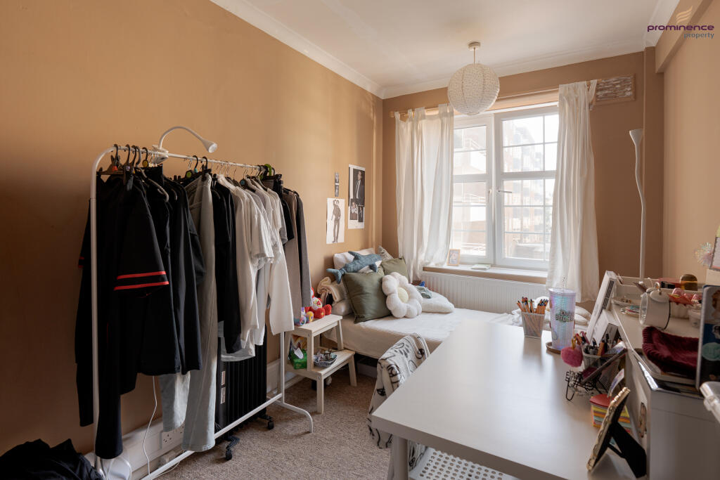 Apartment in Hove, Brighton and Hove - More