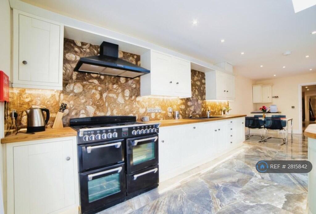 Main image of property: Clapham Road, Bedford, MK41