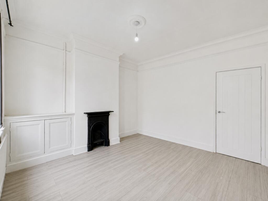 House in Leicester - View 3