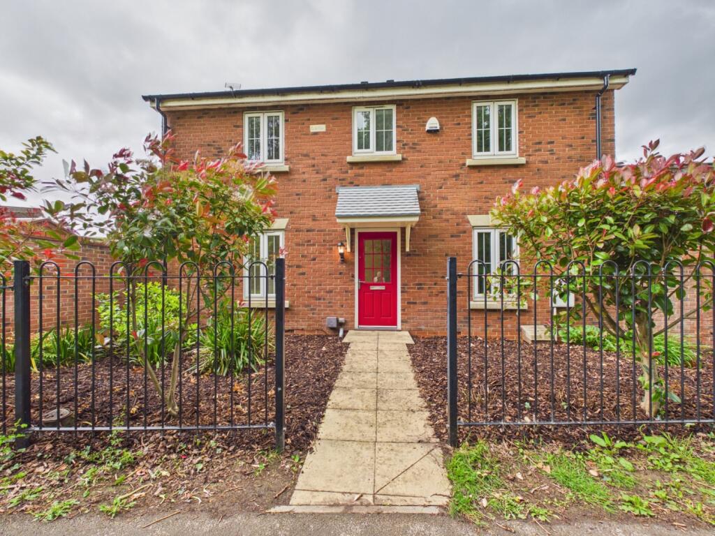 Main image of property: Kingsway, Quedgeley, Gloucester, GL2