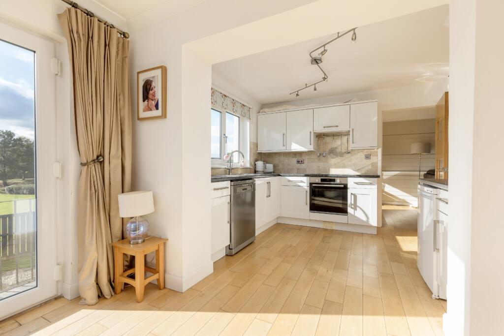 House in Edinburgh - View 3
