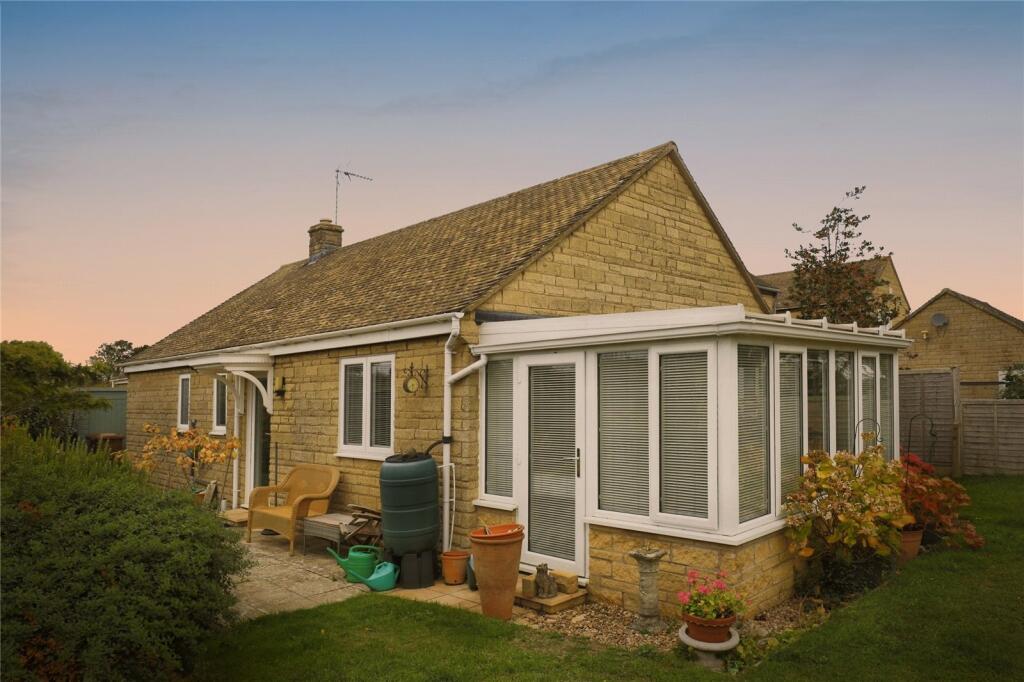 Main image of property: Averill Close, Broadway, Worcestershire, WR12