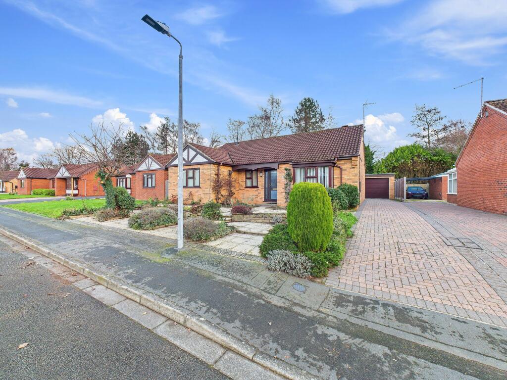 Main image of property: Worcester Close, Lincoln, LN6