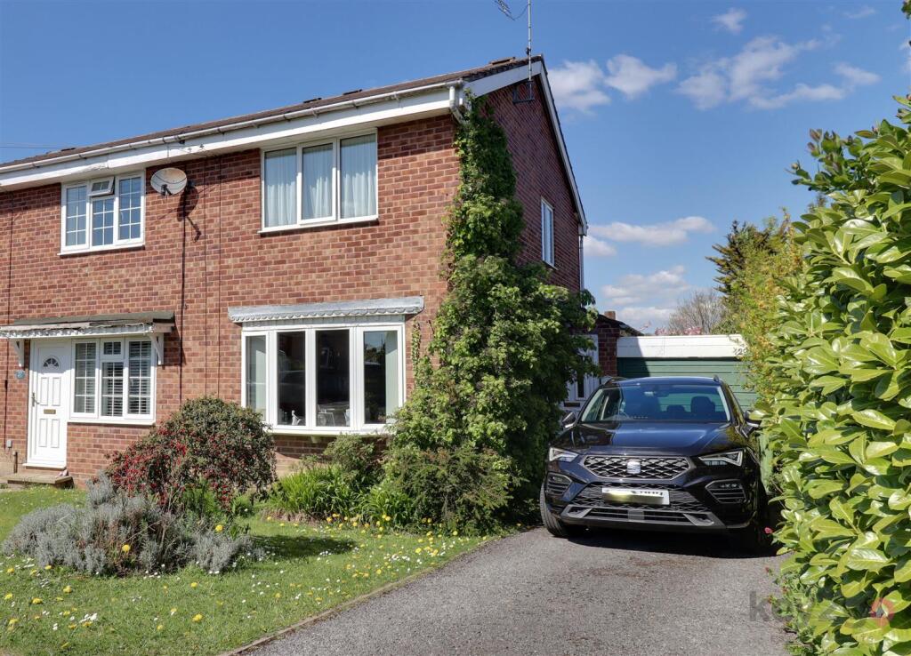 Main image of property: Hawksway, Eckington, Sheffield, S21