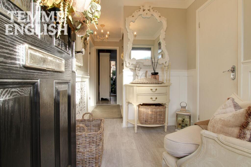 House in Southend-on-Sea - View 4