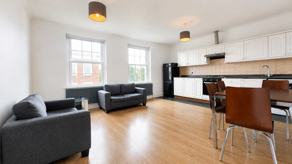 Main image of property: New North Road, Islington, London