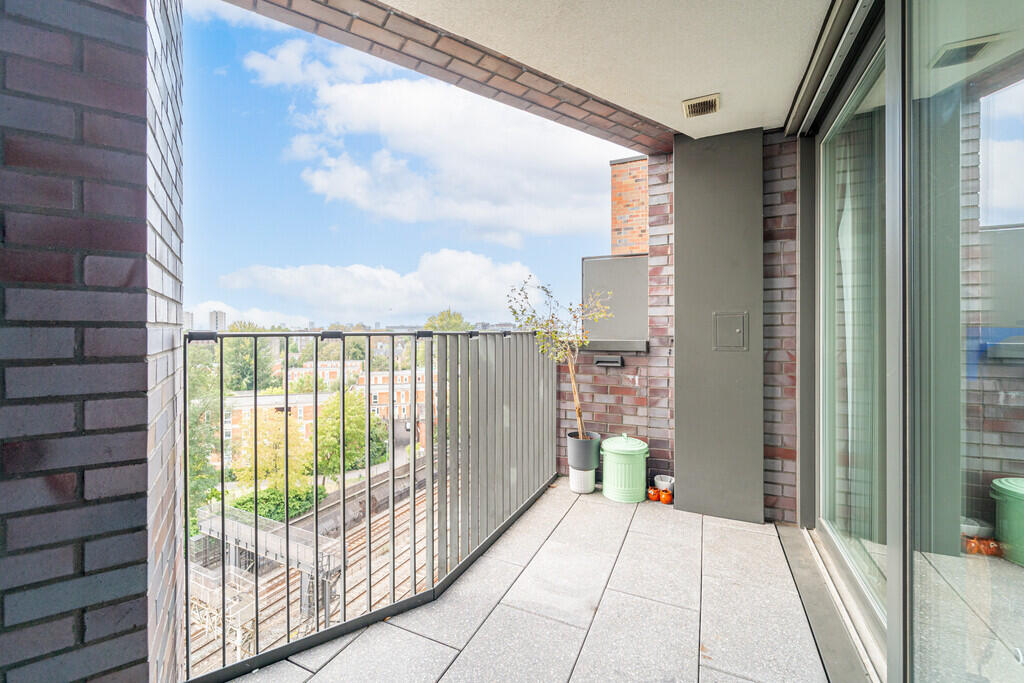 Apartment in London - View 3