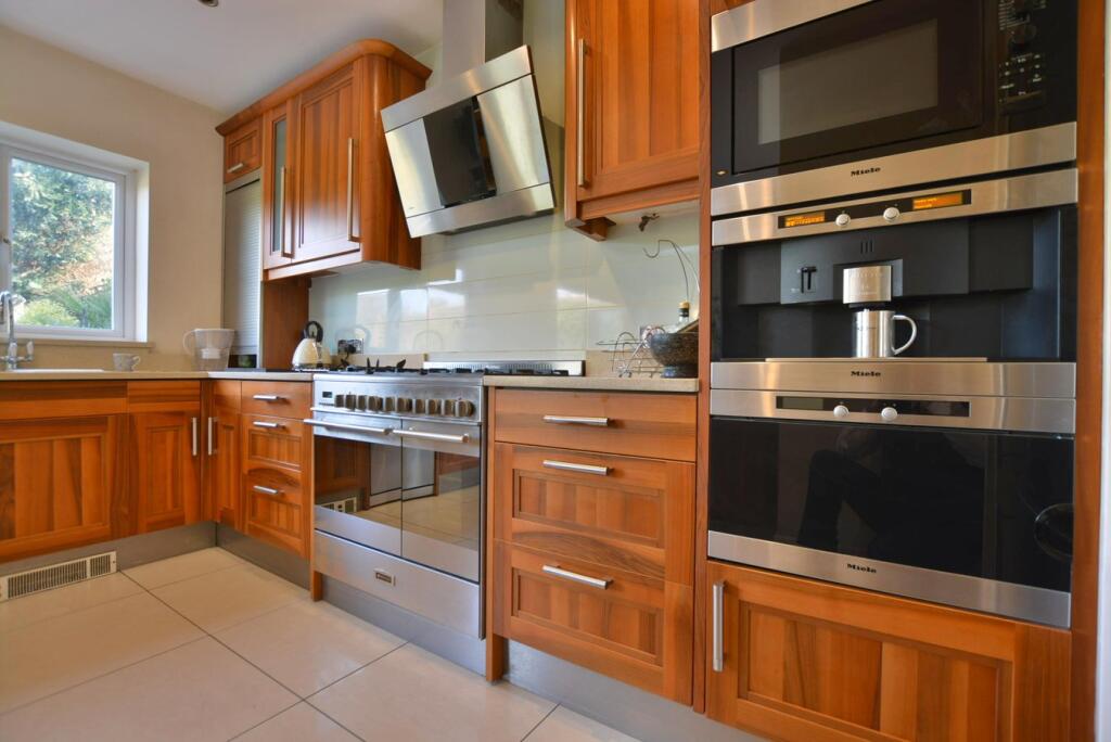 Additional image 10 of Lake Drive, Hamworthy, Poole, BH15