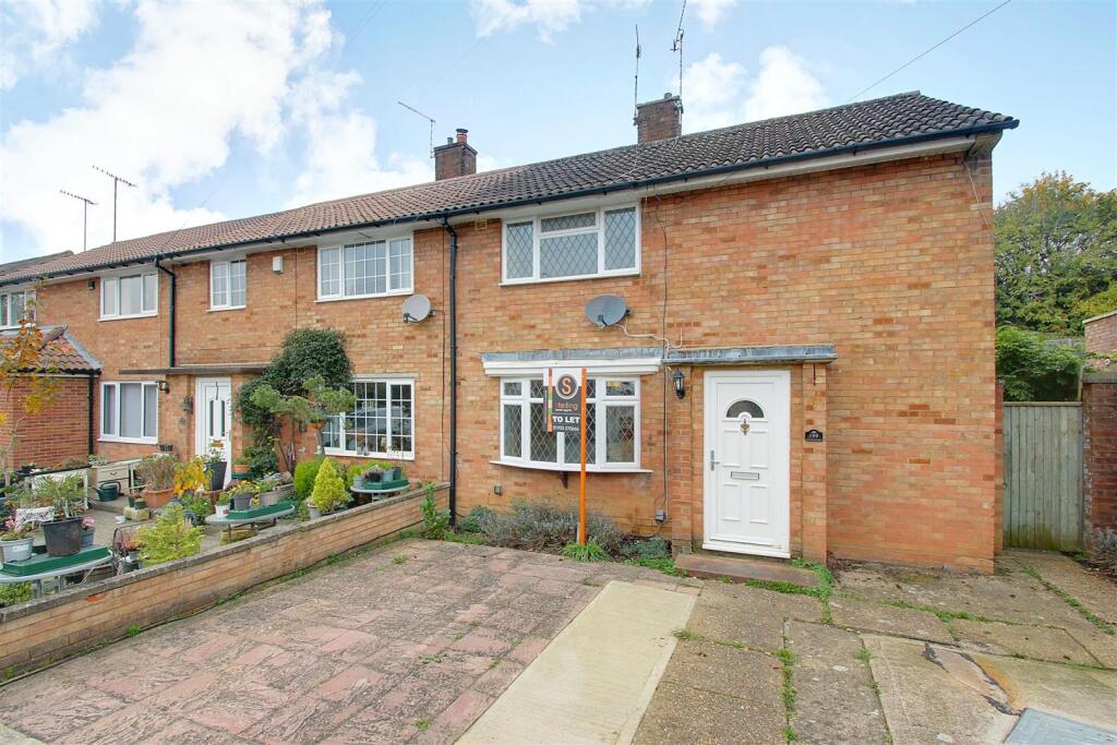 Main image of property: Turners Hill, Hemel Hempstead