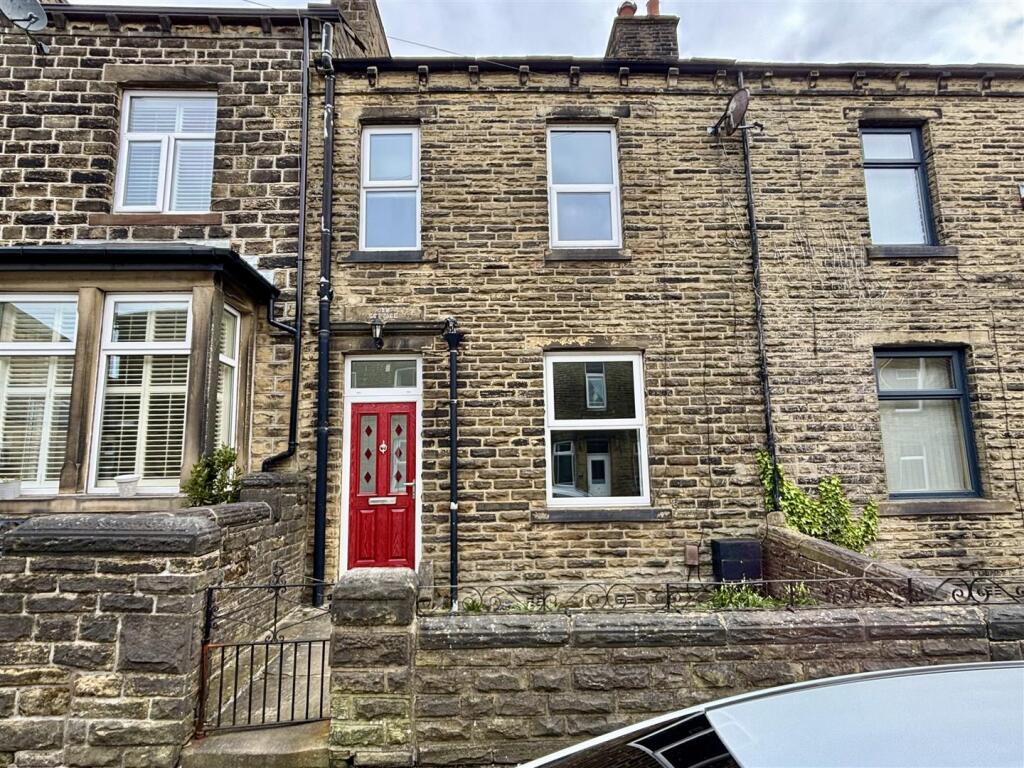 2-bed terraced on Buck Street, Denholme, Bradford, £145,000