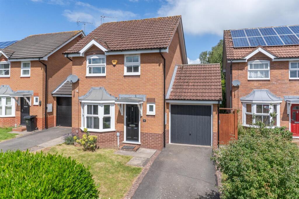 3-bed detached on Bowdler Close, Ludlow, £260,000