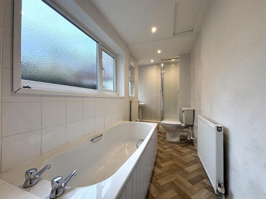 Camwal Terrace, Harrogate, HG1 photo 4