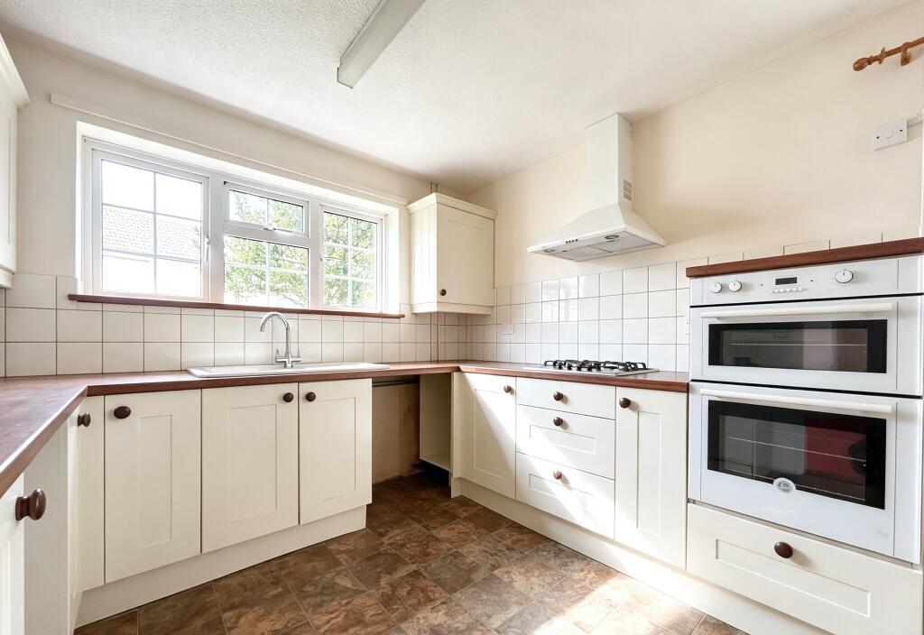 House in Salisbury - View 3